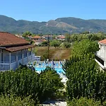 Apartman Tassia For Families & Couples -
